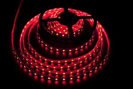 Герметичная светодиодная лента красного свечения 5050-300 LED, IP 65, 14,4 Вт/м, 12V. 5 Метров.
